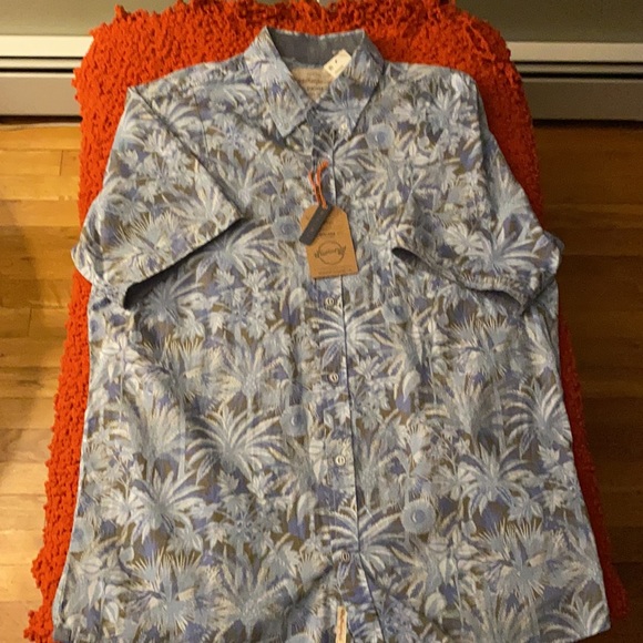 NWT- Weatherproof Vintage Tropical Men Shirt large - Picture 2 of 4